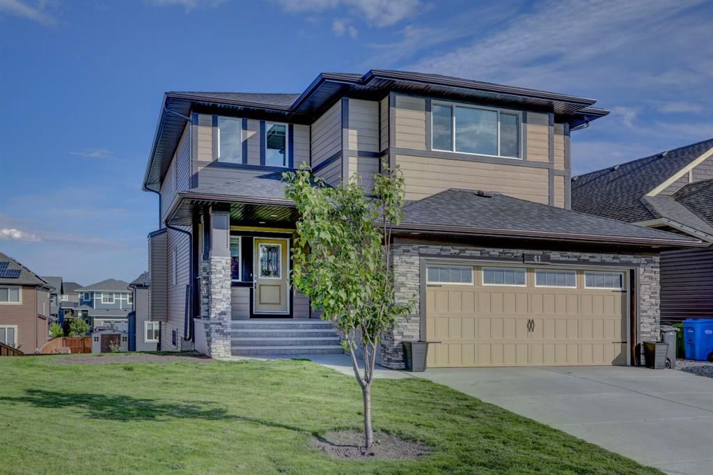 Main Photo: 41 Banded Peak View: Okotoks Detached for sale : MLS®# A2079727