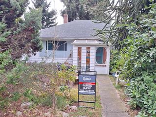 Main Photo: 2966 E 8TH Avenue in Vancouver: Renfrew VE House for sale (Vancouver East)  : MLS®# R2860392