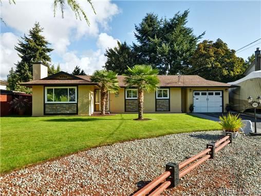Main Photo: 510 Nellie Pl in VICTORIA: Co Hatley Park House for sale (Colwood)  : MLS®# 713281