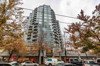 Photo 2: 1601 1212 HOWE Street in Vancouver: Downtown VW Condo for sale in "1212 HOWE" (Vancouver West)  : MLS®# R2248305