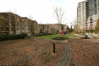 Photo 13: 406 3588 CROWLEY Drive in Vancouver: Collingwood VE Condo for sale in "NEXUS" (Vancouver East)  : MLS®# R2222559