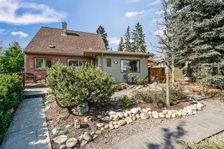 Photo 2: 421 18 Street NW in Calgary: West Hillhurst Detached for sale : MLS®# A2051555
