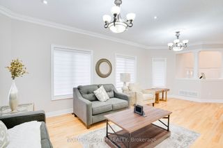 Photo 7: 162 Via Borghese Street in Vaughan: Vellore Village House (2-Storey) for sale : MLS®# N8217028