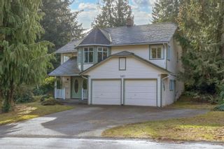 Photo 1: 1661 Barrett Dr in North Saanich: NS Dean Park House for sale : MLS®# 923049