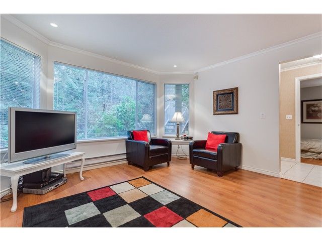 Photo 5: Photos: 48 103 PARKSIDE Drive in Port Moody: Heritage Mountain Townhouse for sale in "TREETOPS" : MLS®# V1096429
