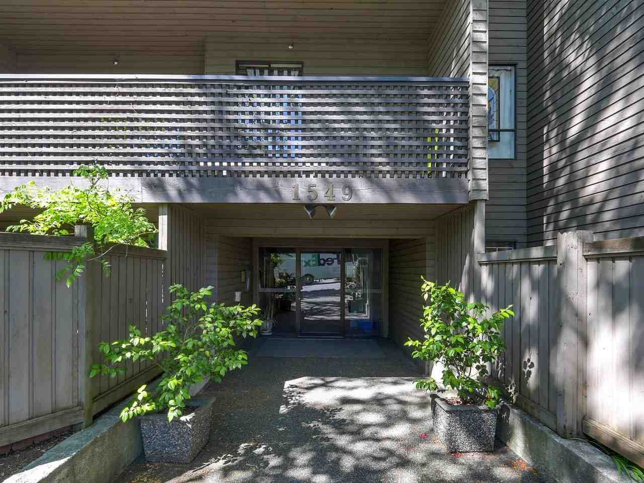Photo 2: Photos: 317 1549 KITCHENER Street in Vancouver: Grandview VE Condo for sale in "DHARMA" (Vancouver East)  : MLS®# R2290285