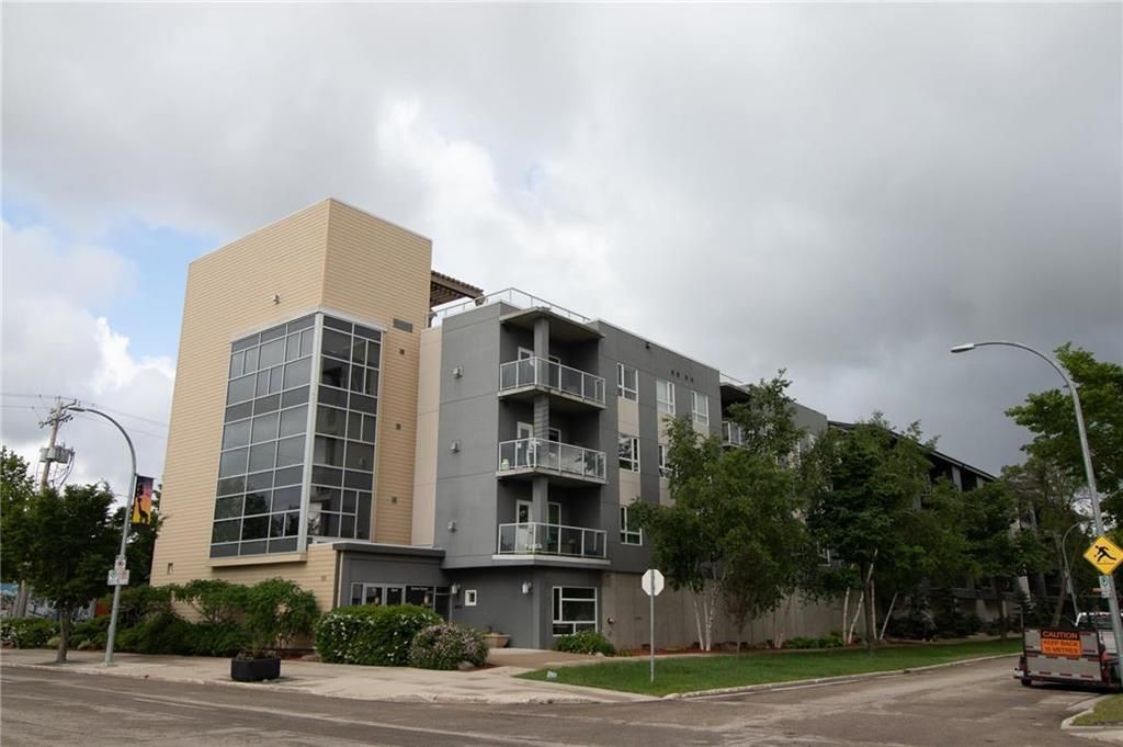 Main Photo: 104 111 Bond Street in Winnipeg: West Transcona Condominium for sale (3L)  : MLS®# 202214811