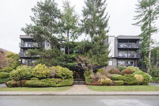 Main Photo: 202 150 E 5TH Street in North Vancouver: Lower Lonsdale Condo for sale in "Normandy House" : MLS®# R2858682