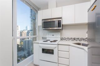 Photo 5: 1710 1188 RICHARDS Street in Vancouver: Yaletown Condo for sale (Vancouver West)  : MLS®# R2498878