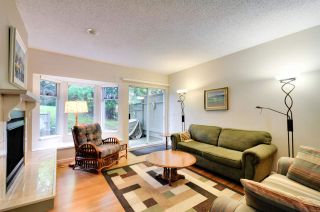 Photo 5: 8895 FINCH COURT in Burnaby: Forest Hills BN Townhouse for sale (Burnaby North)  : MLS®# R2061604