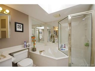 Photo 12: 1555 Elm St in VICTORIA: SE Cedar Hill House for sale (Saanich East)  : MLS®# 739030
