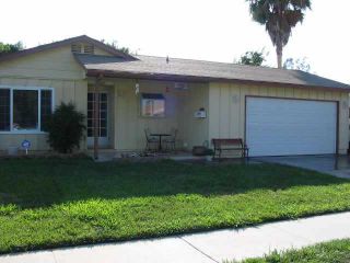 Photo 3: NORTH ESCONDIDO Residential for sale : 3 bedrooms : 1075 N. Grape St in Escondido