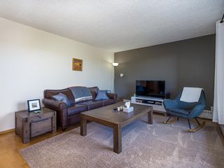 Photo 2: 509 8604 48 Avenue NW in Calgary: Bowness Apartment for sale : MLS®# A1240970