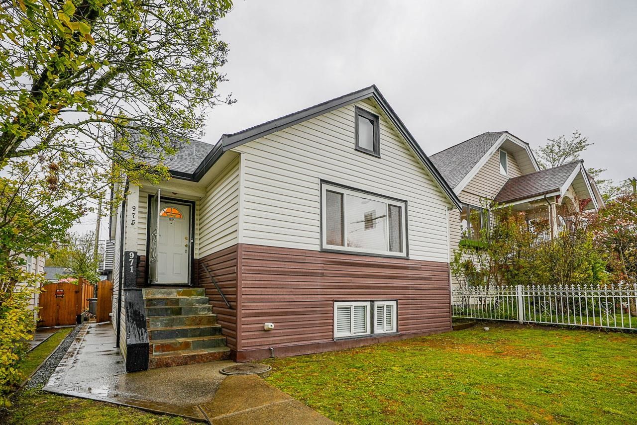 Main Photo: 975 E 41ST Avenue in Vancouver: Fraser VE House for sale (Vancouver East)  : MLS®# R2677350