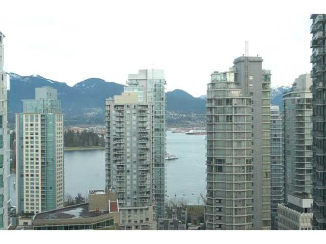 Main Photo: 2001 1239 W GEORGIA Street in Vancouver: Coal Harbour Condo for sale (Vancouver West)  : MLS®# V924962