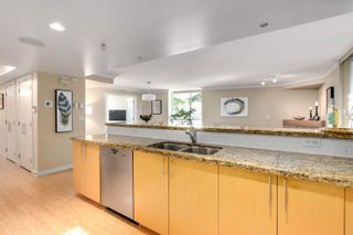 Photo 14: 168 PRIOR Street in Vancouver: Downtown VE Townhouse for sale in "CREEKSIDE" (Vancouver East)  : MLS®# R2754127