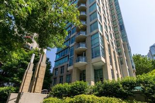 Photo 2: 906 1005 BEACH Avenue in Vancouver: West End VW Condo for sale (Vancouver West)  : MLS®# R2819912