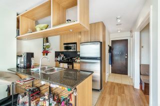 Photo 2: 706 1010 RICHARDS Street in Vancouver: Yaletown Condo for sale in "GALLERY" (Vancouver West)  : MLS®# R2652779