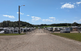 Photo 3: 13 acres RV storage business for sale Alberta: Commercial for sale : MLS®# E4278824