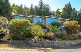 Photo 1: 8832 Pender Park Dr in North Saanich: NS Dean Park House for sale : MLS®# 941244