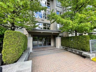 Photo 2: 203 9319 UNIVERSITY Crescent in Burnaby: Simon Fraser Univer. Condo for sale (Burnaby North)  : MLS®# R2603864