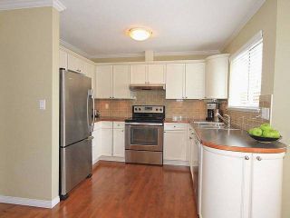 Photo 4: # 7 245 E 5TH ST in North Vancouver: Lower Lonsdale Condo for sale : MLS®# V1062901