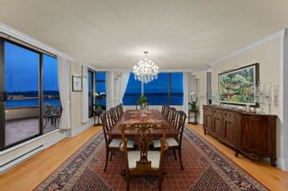 Photo 7: 1801 1972 BELLEVUE Avenue in West Vancouver: Ambleside Condo for sale in "Waterford House" : MLS®# R2832023