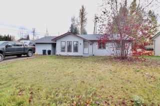 Photo 2: 1527 WILLOW Street: Telkwa House for sale (Smithers And Area (Zone 54))  : MLS®# R2625958