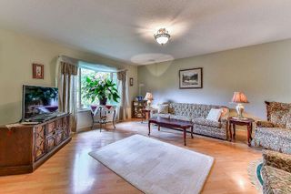 Photo 2: 14836 17 Avenue in Surrey: Sunnyside Park Surrey House for sale in "Southmere" (South Surrey White Rock)  : MLS®# R2218678