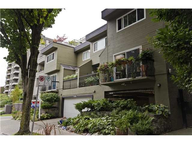 Main Photo: 2 1285 HARWOOD Street in Vancouver: West End VW Townhouse for sale in "HARWOOD COURT" (Vancouver West)  : MLS®# V924887
