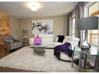 Photo 2: 112 Harrowby Avenue in WINNIPEG: St Vital Residential for sale (South East Winnipeg)  : MLS®# 1508834
