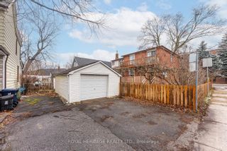 Photo 20: 274 Gledhill Avenue in Toronto: Woodbine-Lumsden House (2-Storey) for sale (Toronto E03)  : MLS®# E8047484
