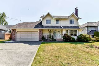 Photo 1: 1720 130 Street in Surrey: Crescent Bch Ocean Pk. House for sale in "Summerhill" (South Surrey White Rock)  : MLS®# R2185802