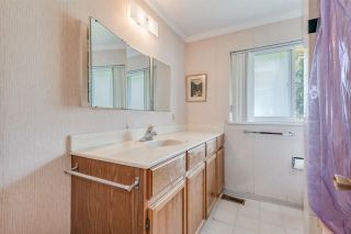 Photo 11: 2327 KILMARNOCK Crescent in North Vancouver: Westlynn Terrace House for sale in "Westlynn Terrace" : MLS®# R2401067
