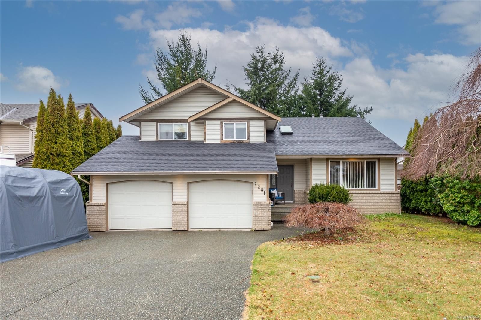 Main Photo: 2281 Canterbury Lane in Campbell River: CR Willow Point House for sale : MLS®# 897064