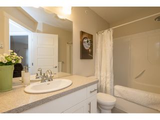 Photo 14: 21091 79A Avenue in Langley: Willoughby Heights Condo for sale in "Yorkton South" : MLS®# R2252782