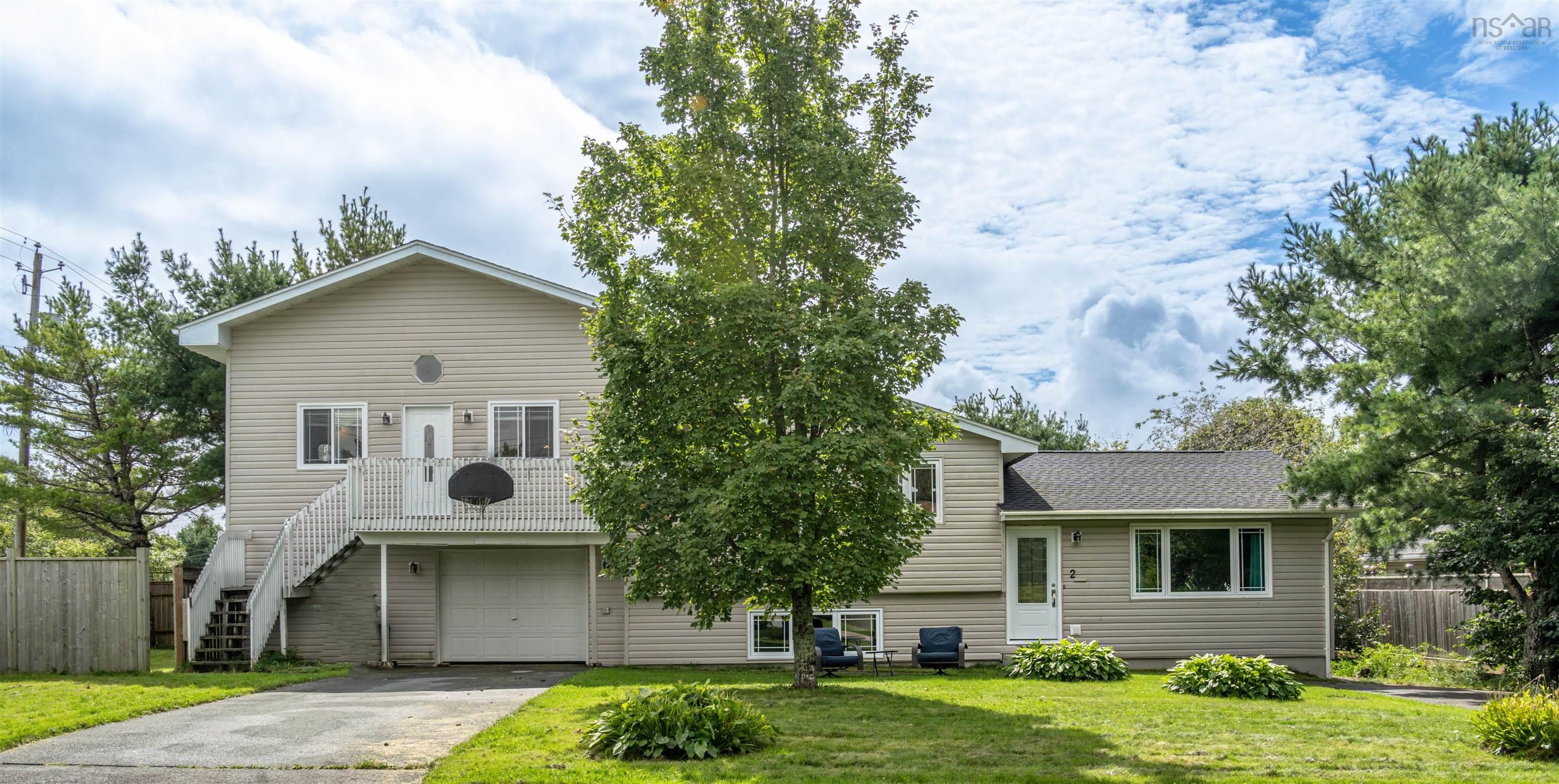2  Shoreview Drive, Bedford