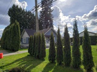 Photo 4: 11143 PRINCESS Street in Maple Ridge: Southwest Maple Ridge House for sale : MLS®# R2558600