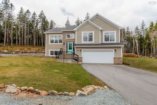 Photo 1: 1057 Voyageur Way in Hammonds Plains: 21-Kingswood, Haliburton Hills, Residential for sale (Halifax-Dartmouth)  : MLS®# 202407051