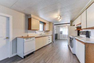 Photo 6: 275 201 CAYER Street in Coquitlam: Maillardville Manufactured Home for sale in "WILDWOOD PARK" : MLS®# R2333197