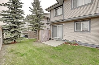 Photo 19: 53 EVERSYDE Point SW in Calgary: Evergreen Row/Townhouse for sale : MLS®# C4201757