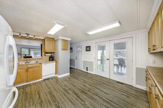Photo 12: 52 15875 20 Avenue in Surrey: King George Corridor Manufactured Home for sale in "SEA RIDGE BAYS" (South Surrey White Rock)  : MLS®# R2836536