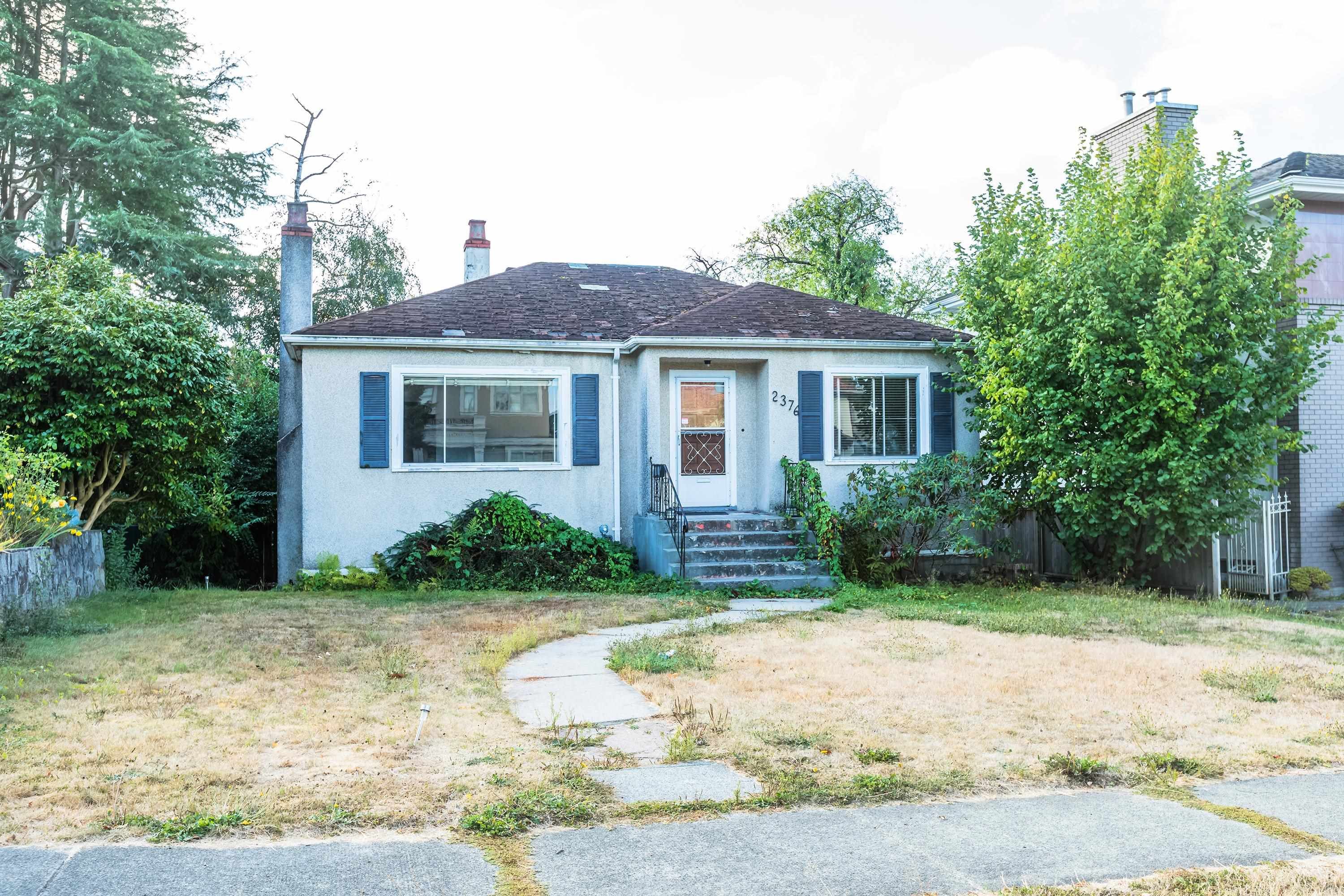 Main Photo: 2376 W 18TH Avenue in Vancouver: Arbutus House for sale (Vancouver West)  : MLS®# R2731030