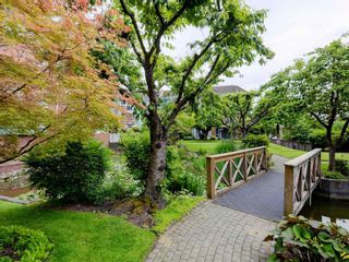 Photo 1: 206 1695 AUGUSTA Avenue in Burnaby: Simon Fraser Univer. Condo for sale in "Augusta Springs" (Burnaby North)  : MLS®# R2177685