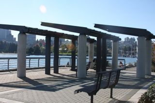 Photo 9: ~ WATERFRONT VIEW ~ in : Downtown Business for lease (Vancouver)  : MLS®# C8015509
