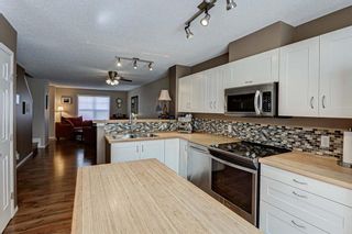 Photo 12: 289 Elgin Gardens SE in Calgary: McKenzie Towne Row/Townhouse for sale : MLS®# A1224377