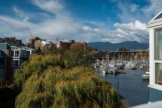 Photo 21: 405 1502 ISLAND PARK Walk in Vancouver: False Creek Condo for sale (Vancouver West)  : MLS®# R2839361
