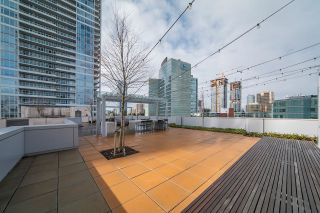 Photo 10: 4308 6000 MCKAY Avenue in Burnaby: Metrotown Condo for sale in "STATION SQUARE %" (Burnaby South)  : MLS®# R2858432