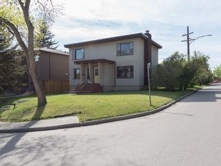 Photo 1: 921 36A Street NW in Calgary: Parkdale House for sale : MLS®# C4118357
