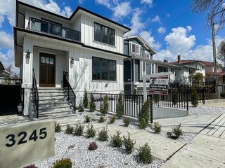 Photo 1: 3245 WAVERLEY Avenue in Vancouver: Killarney VE House for sale (Vancouver East)  : MLS®# R2725812
